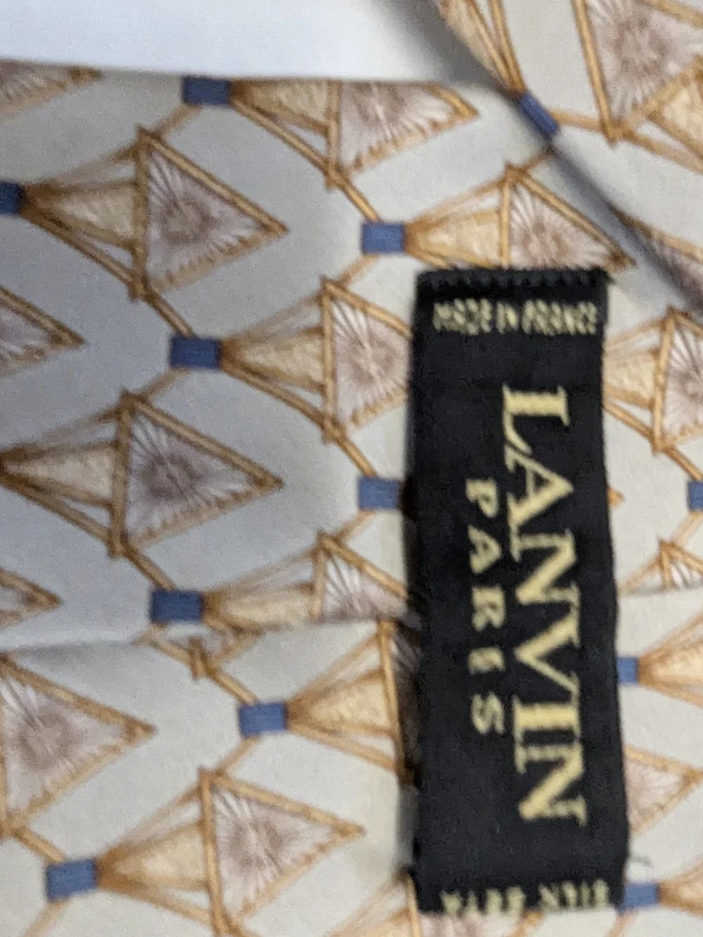 Lanvin elegant silk